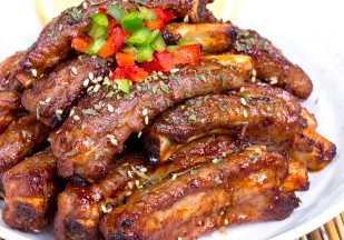 매콤 등갈비(Spicy Glazed Pork Back Ribs)